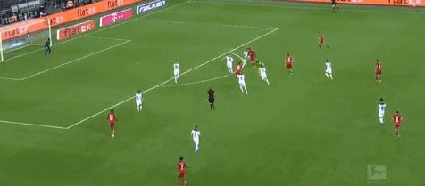 1628895661842009156.gif 拜仁2.gif